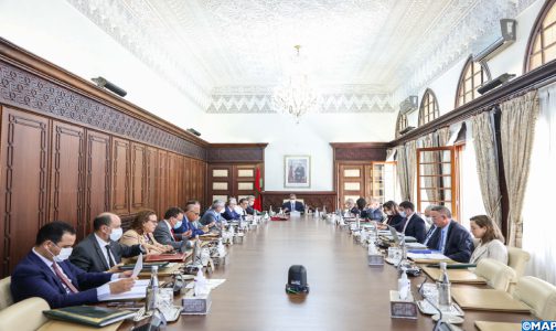 مجلس الحكومة يصادق على مشروع مرسوم بفتح اعتمادات إضافية لفائدة ميزانية التسيير- التكاليف المشتركة