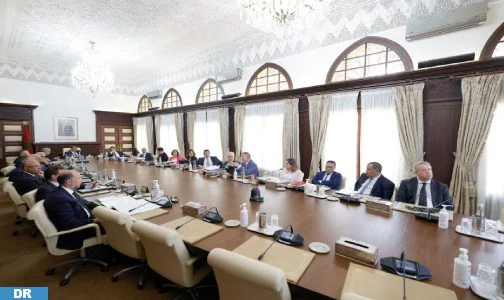 السيد أخنوش يؤكد تعبئة الحكومة لتوفير كافة شروط نجاح اللجنة التي ستشرف على تقديم ملف ترشح المغرب لاحتضان مونديال 2030 بشكل مشترك مع إسبانيا والبرتغال