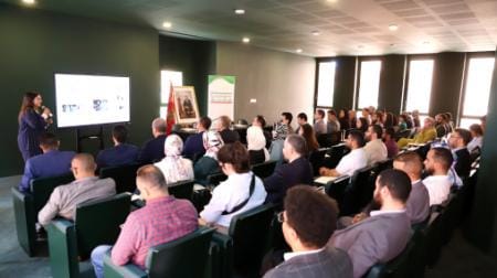 بن جرير: إطلاق برنامج “مسارات الرحامنة” المخصص للشباب وحاملي أفكار المشاريع