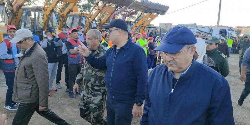 عامل إقليم سيدي سليمان إدريس الروبيو يعطي انطلاقة حملة نظافة واسعة لجنابات واد بهت