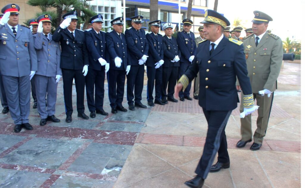 أمزازي والي سوس ماسة يترأس مراسيم تحية العلم إحتفالا بالذكرى الـ 69 لعيد الاستقلال المجيد