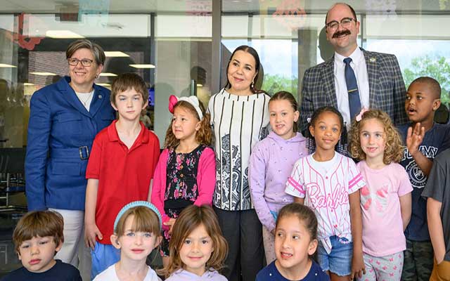 صاحبة السمو الملكي الأميرة للا أسماء تقوم بزيارة عمل إلى جامعة غالوديت بواشنطن من أجل شراكة استراتيجية