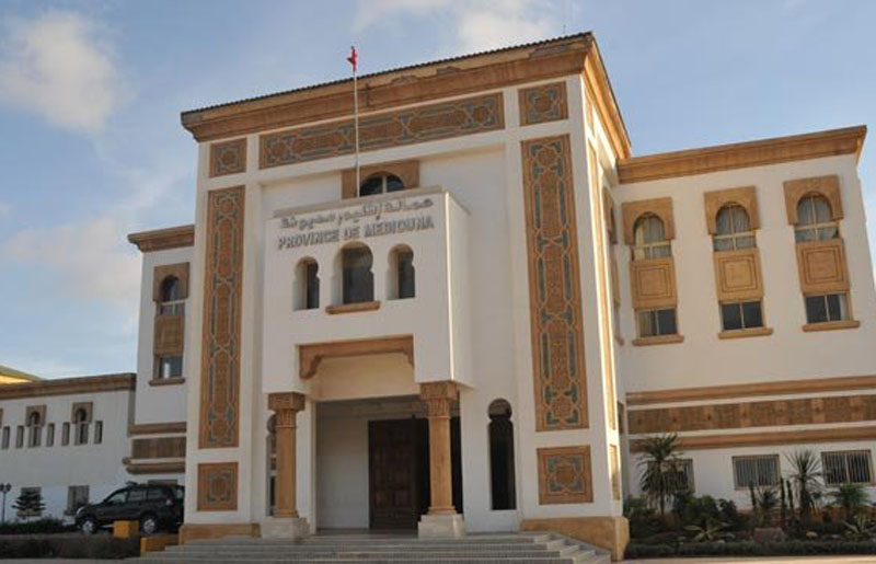 محمد العيساوي رئيس قسم الشؤون الداخلية بعمالة مديونة كفاءة وطنية ، جمع بين التدبير المعقلن، وجسد المفهوم الجديد للسلطة