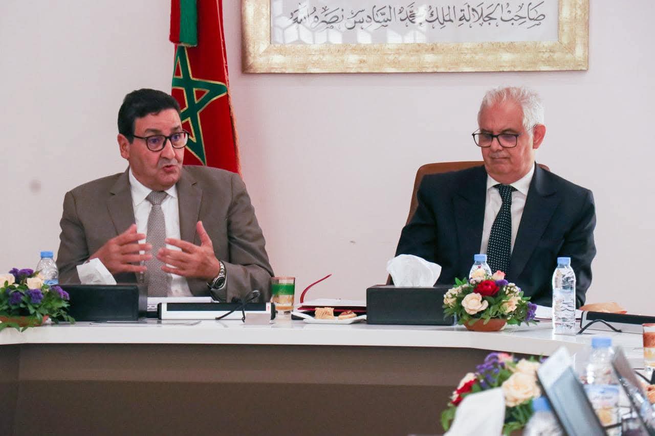 الوزير قيوح يشارك في اجتماع حول تقييم مشروع ميناء الداخلة الأطلسي