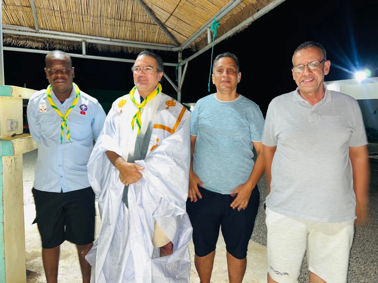 مولود أجف عضو المكتب السياسي لحزب الحركة الشعبية يزور أطفال منظمة الكشاف الشعبي مندوبيات العيون الحكونية بمخيم ازلا تطوان