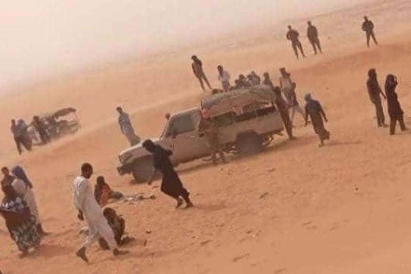 تصعيد في مخيم الداخلة وغالي يعرض الصلح بعد فضح أصول سكان المخيمات