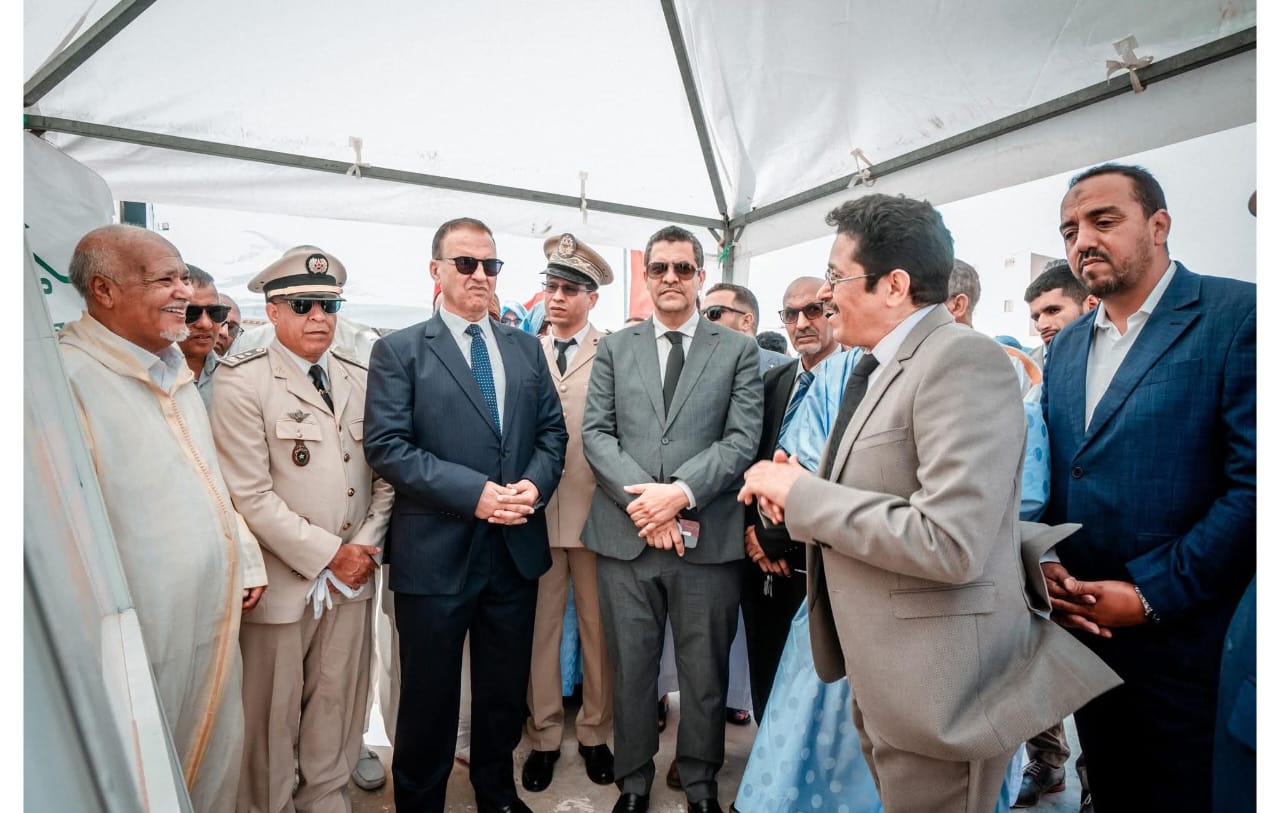 بوجدور : تدشين وتفقد عدة مشاريع تنموية واجتماعية ذبمناسبة ذكرى ثورة الملك والشعب وذكرى عيد الشباب