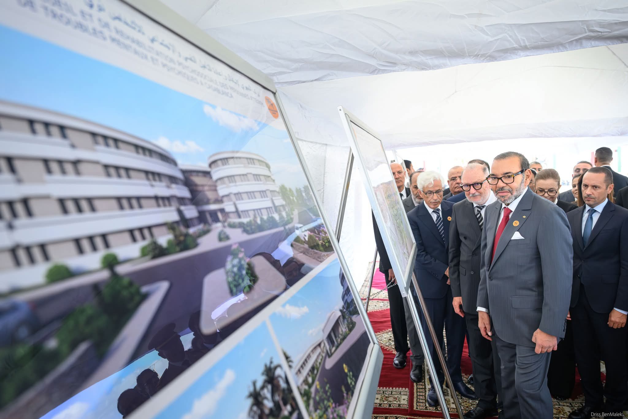 جلالة الملك يعطي انطلاقة أشغال إنجاز مشروع تضامني لاستقبال وإعادة التأهيل النفسي والاجتماعي للأشخاص ذوي الأمراض العقلية بإقليم مديونة.