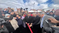 الوالي الهبيل يفتتح ممرا تحت أرضيا ويطلق جيلا جديدا من حافلات النقل الحضري بمراكش