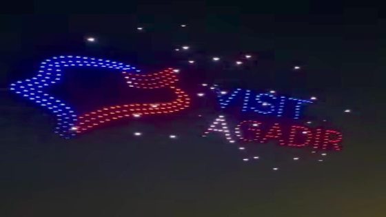 عرض درون غير مسبوق بألوان كأس إفريقيا في سماء مدينة أكادير مغلقة احتفالا برأس السنة