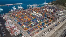 طنجة المتوسط يتجاوز عتبة 11 مليون حاوية عام 2025