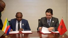 المغرب – جزر القمر: توقيع اتفاق بشأن الإعفاء من التأشيرة لحاملي جوازات السفر الدبلوماسية وجوازات الخدمة