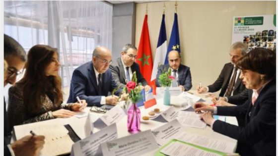 الوزير البواري يجري مباحثات مع وزيرة الفلاحة الفرنسية.