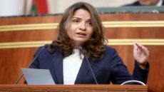 الوزيرة بنعلي تحدد عمل لجنة تدبير السواحل لمنع خروقات مقالع الرمال