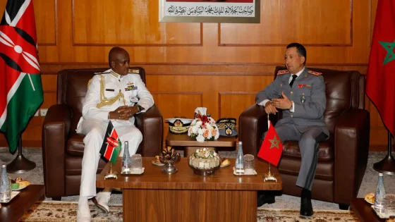المفتش العام للقوات المسلحة الملكية يتباحث مع رئيس أركان قوات الدفاع الكينية