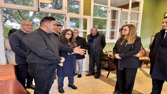 ابن يحيى وزيرة التضامن والإدماج الاجتماعي والأسرة تقوم بزيارة تفقدية لجمعية باب الريان لحماية الطفولة