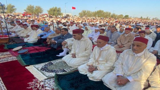 مصطفى المعزة عامل إقليم الحوز يؤدي صلاة عيد الأضحى المبارك بالمصلى المركزي..
