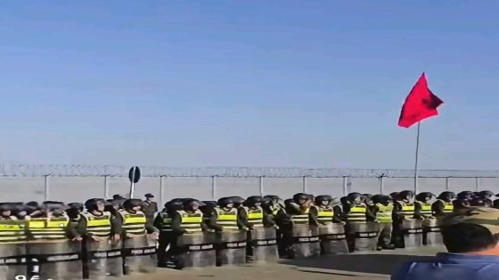 السلطات بجهة طنجة تجري “محاكاة” أمنية بباب سبتة وتعزز القوات تحسبا لدعوات عبور جماعي جديدة