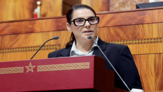 دفاعا عن “فاطمة الزهراء المنصوري” وعن حقها في أن تتكلم كما هي