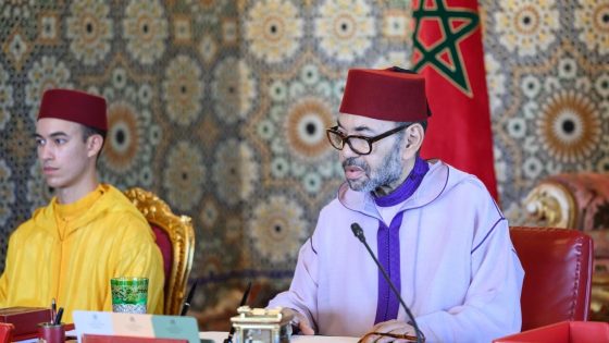 جلالة الملك يترأس مجلسا وزاريا